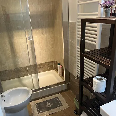 Apartment Dalu Lucilla - Private Car Park 15 Minutes To The Center *